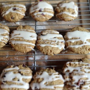 These glazed cinnamon oatmeal cookies will please kid and adult palates.