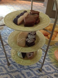 Festive, heart-shaped shower desserts.