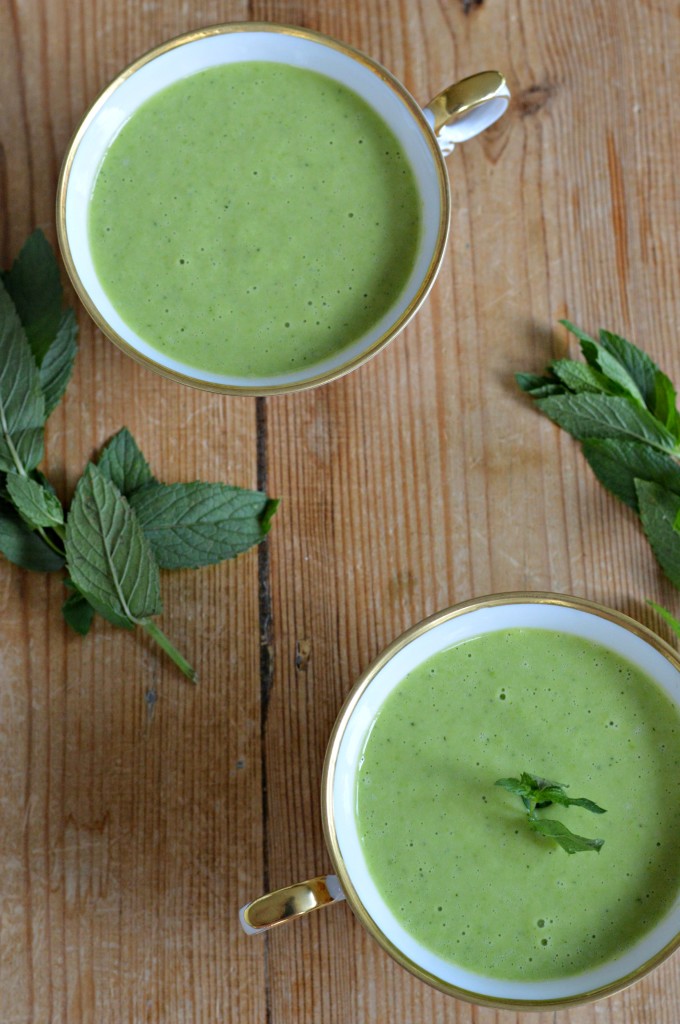 pea soup with mint