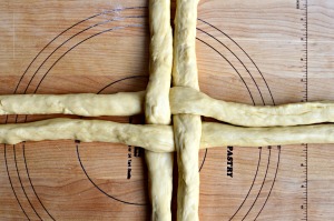 how to make braided round challah