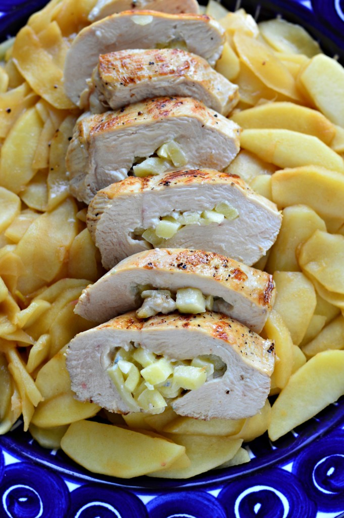 apple and bleu cheese stuffed chicken breast