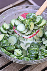 easy cucumber salad