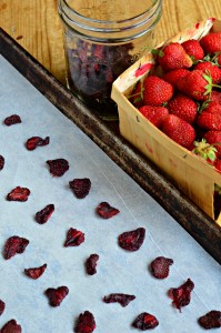 oven dried strawberries