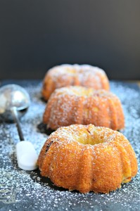 orange rhubarb bundt cake