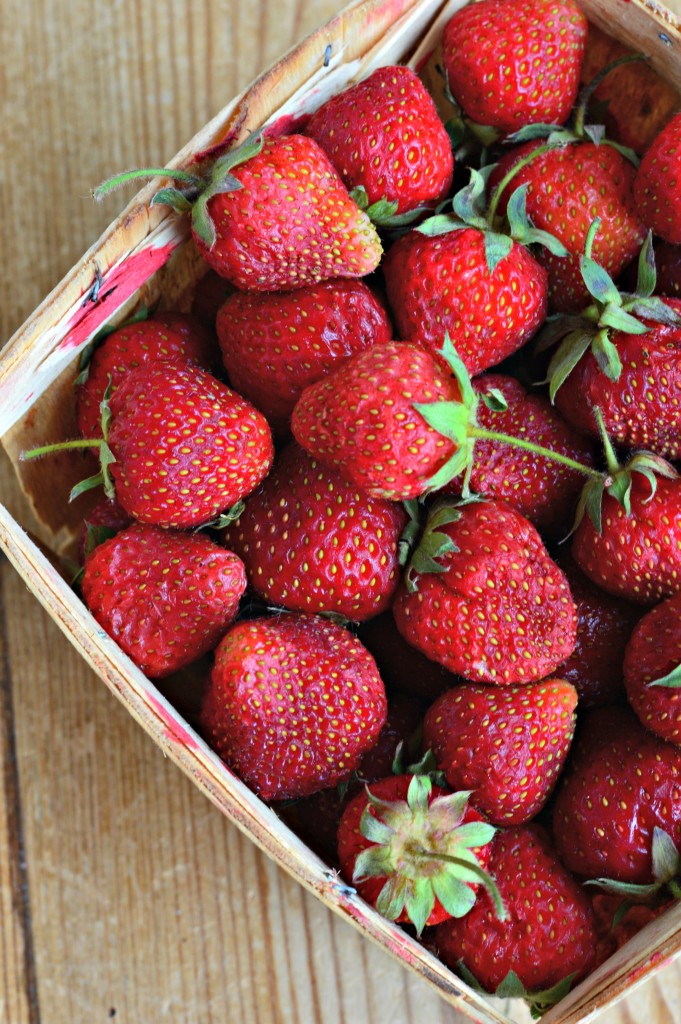 how to use a flat of strawberries