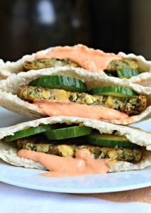 chickpea patties in pita