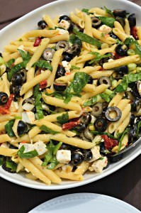 penne with black olives, sun-dried tomatoes, feta and spinach