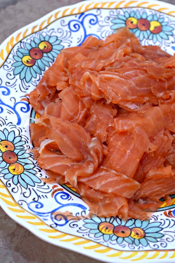 how to slice gravlax