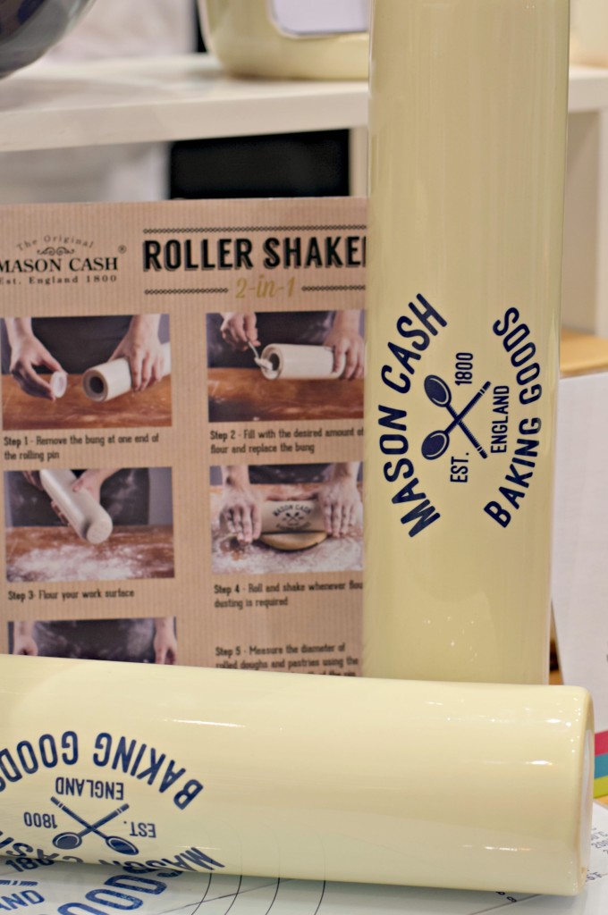 Mason Cash rolling pin