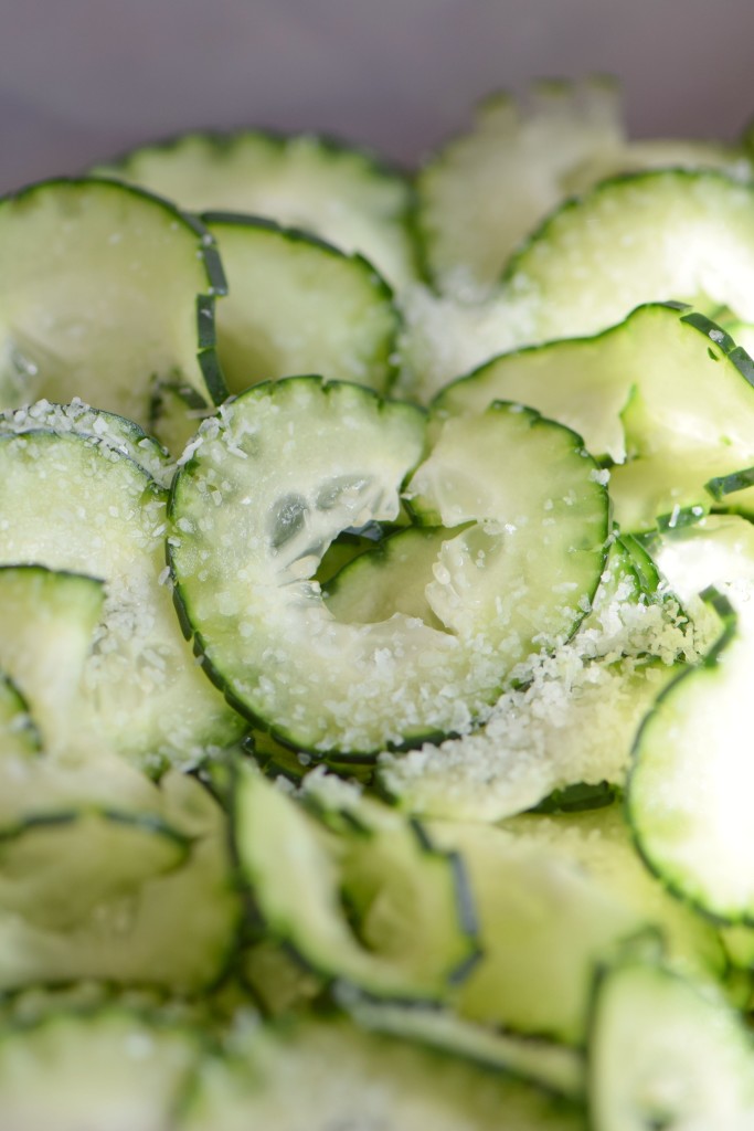 quick pickled cucumber