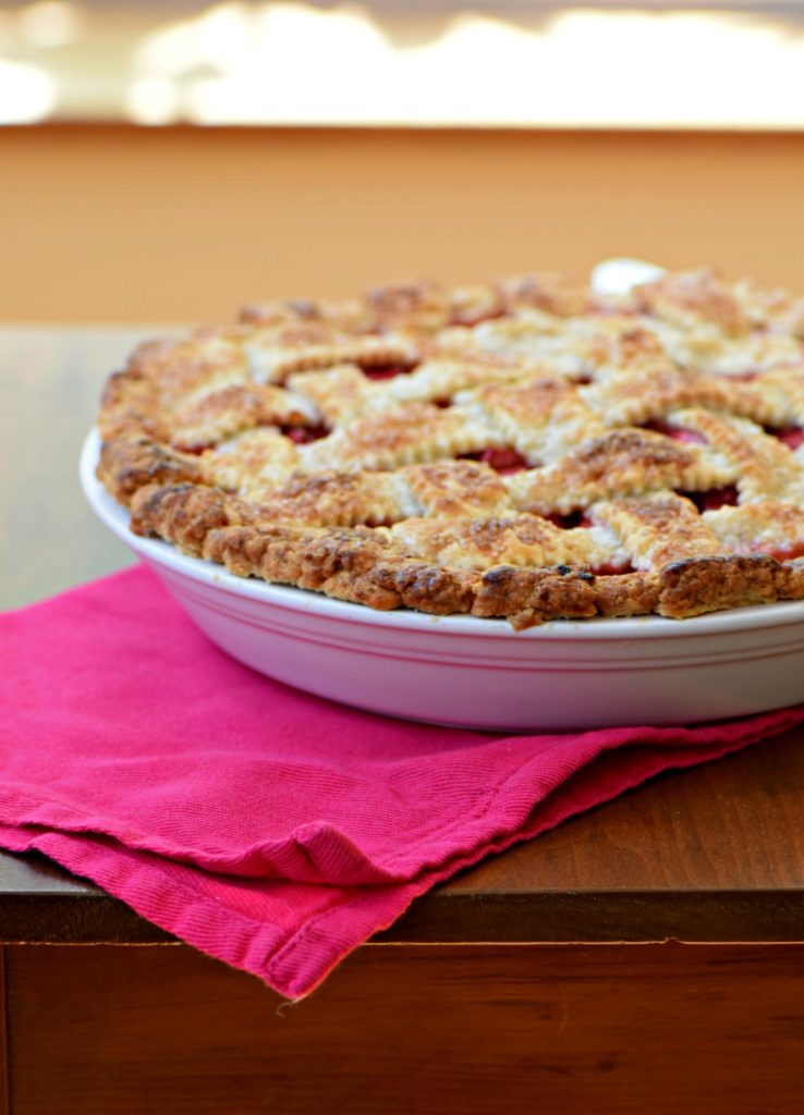 strawberry rhubarb pie