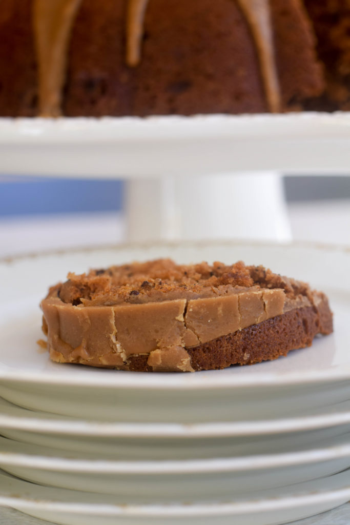 applesauce cake bundt frosting