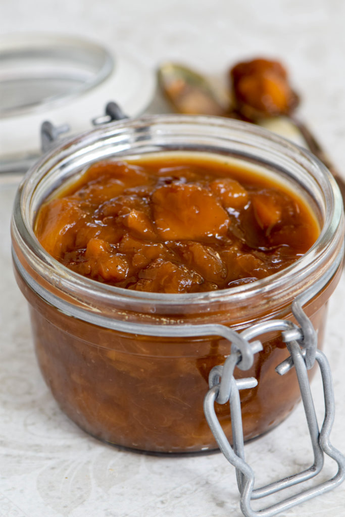 caramel peach jam