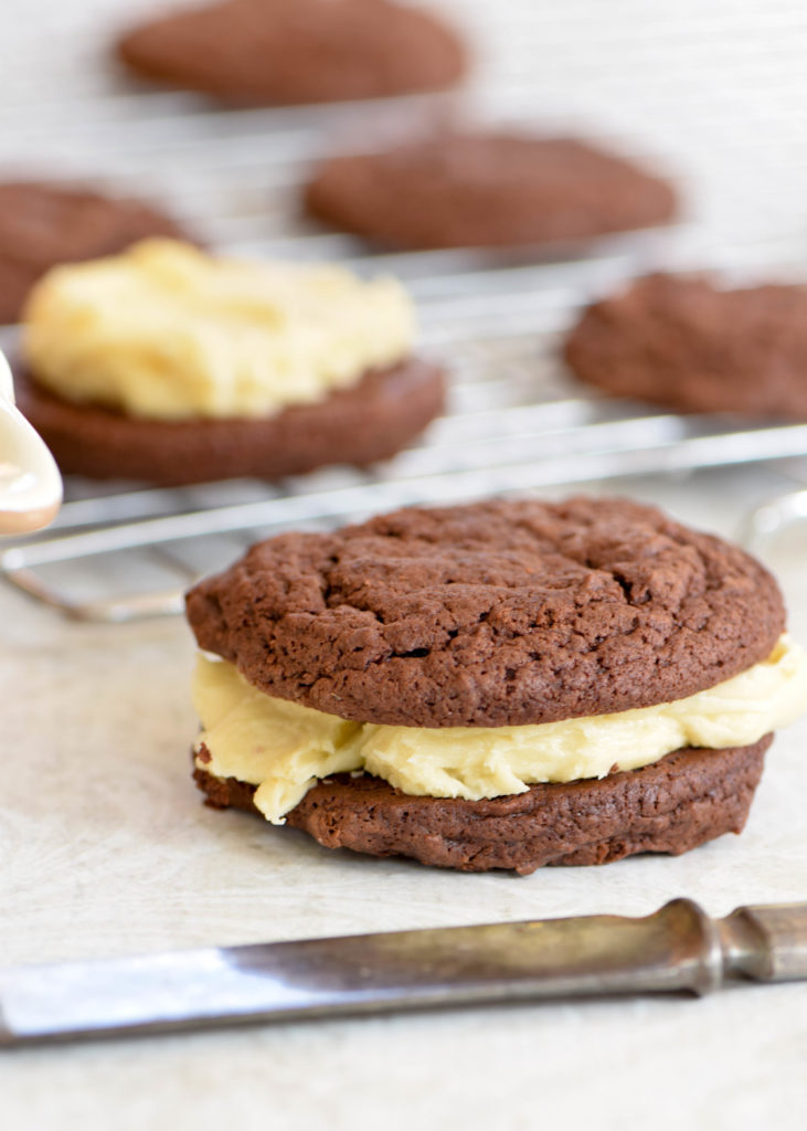 chocolate sandwich cookies