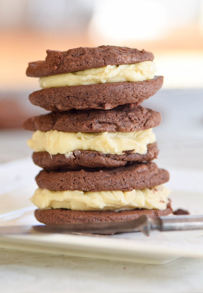 diy chocolate sandwich cookies