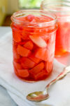 quick pickled radishes