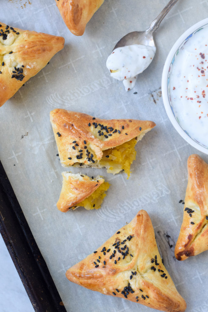 savory baked pumpkin pastries (pumpkin bishak)