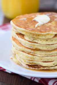 fluffy buttermilk pancakes