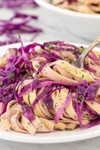 noodles with poppy seeds