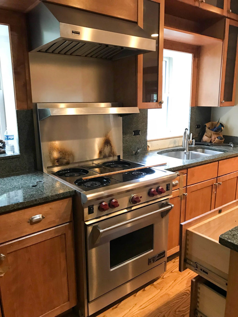 kitchen-renovation-before-photo