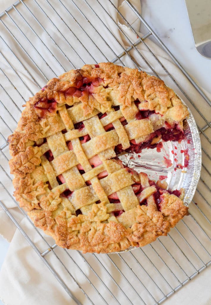 apple blackberry pie