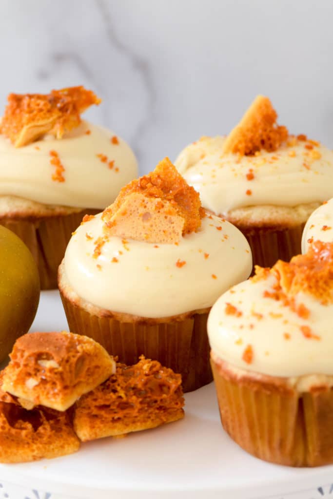 apple honey cupcakes