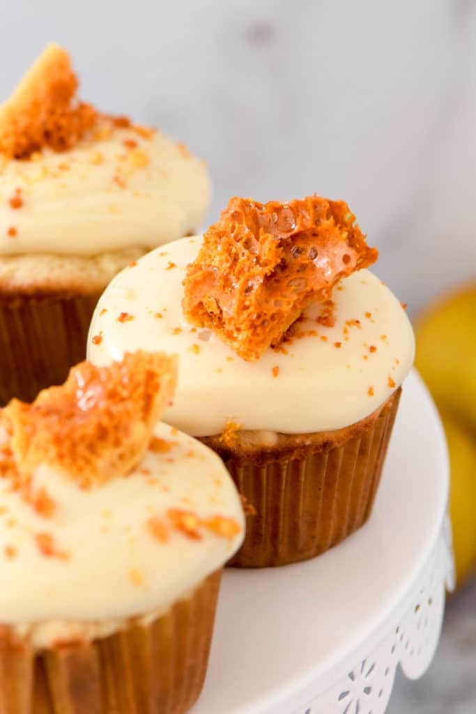 apple and honey cupcake