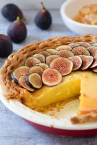 honey custard pie with figs